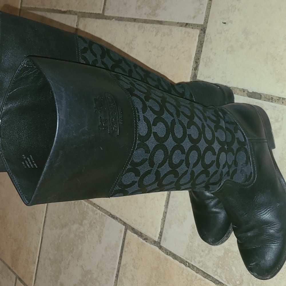 Coach boots